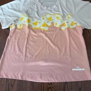 2/40$ STELLA Mc cartney  adidas climate t-shirt size medium